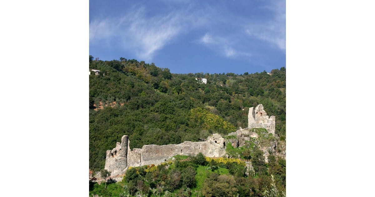 I beni culturali Castello NormannoSvevo di Nicastro ITALIE